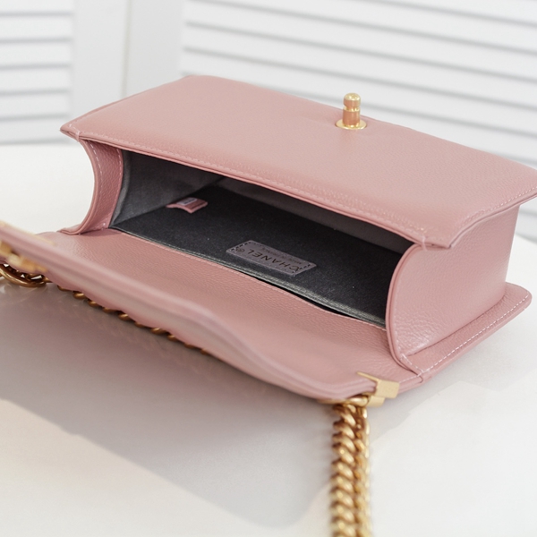 シャネルバッグ全体デザイン